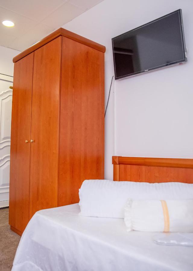 Hotel Integra Добой Экстерьер фото